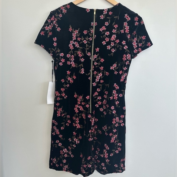 Calvin Klein Velvet Embroidered Shirtdress - Picture 4 of 4